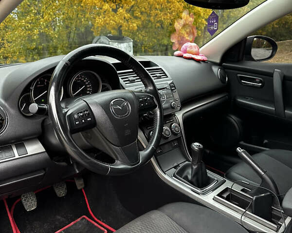 Серый Мазда 6, объемом двигателя 1.8 л и пробегом 170 тыс. км за 7650 $, фото 27 на Automoto.ua