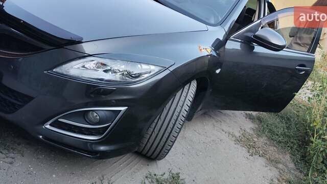 Сірий Мазда 6, об'ємом двигуна 2.5 л та пробігом 80 тис. км за 9999 $, фото 5 на Automoto.ua