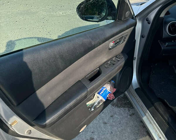 Серый Мазда 6, объемом двигателя 2.49 л и пробегом 154 тыс. км за 9500 $, фото 14 на Automoto.ua