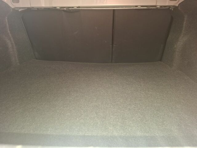 Сірий Мазда 6, об'ємом двигуна 1.8 л та пробігом 90 тис. км за 8200 $, фото 10 на Automoto.ua