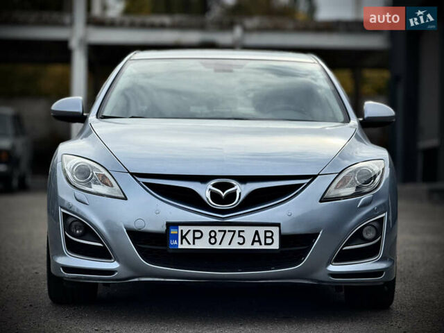 Серый Мазда 6, объемом двигателя 2.5 л и пробегом 250 тыс. км за 8000 $, фото 1 на Automoto.ua