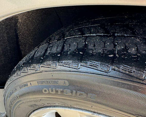 Серый Мазда 6, объемом двигателя 2.49 л и пробегом 154 тыс. км за 9500 $, фото 3 на Automoto.ua