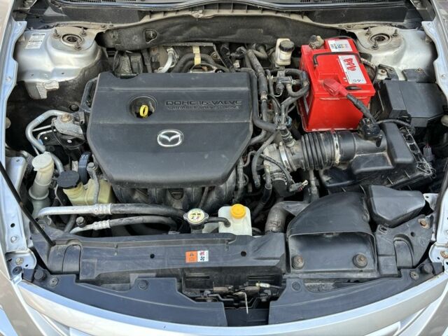 Серый Мазда 6, объемом двигателя 2.5 л и пробегом 300 тыс. км за 6900 $, фото 9 на Automoto.ua