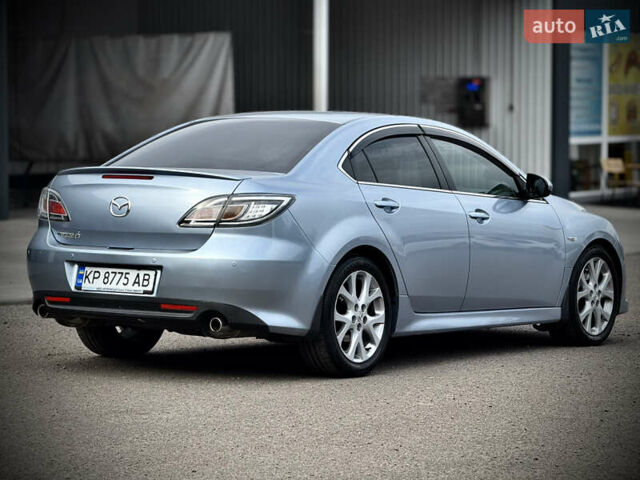 Серый Мазда 6, объемом двигателя 2.5 л и пробегом 250 тыс. км за 8000 $, фото 3 на Automoto.ua