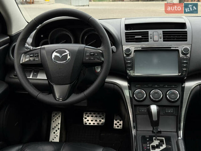 Серый Мазда 6, объемом двигателя 2.5 л и пробегом 250 тыс. км за 8000 $, фото 10 на Automoto.ua