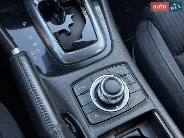 Сірий Мазда 6, об'ємом двигуна 2.19 л та пробігом 197 тис. км за 12200 $, фото 16 на Automoto.ua