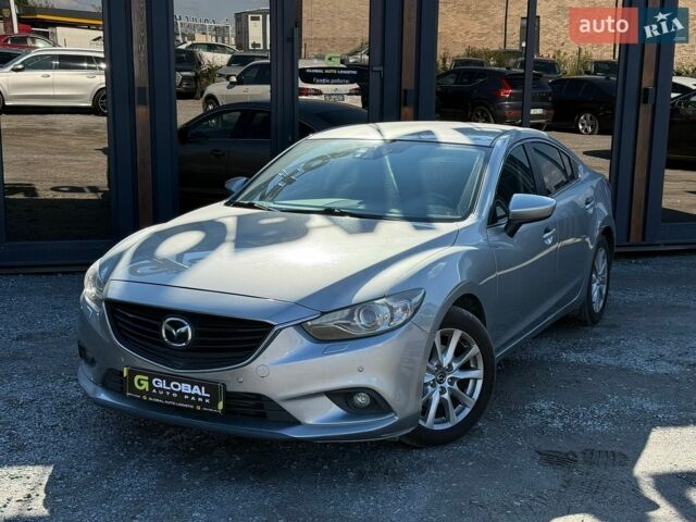 Сірий Мазда 6, об'ємом двигуна 2.19 л та пробігом 197 тис. км за 12200 $, фото 4 на Automoto.ua