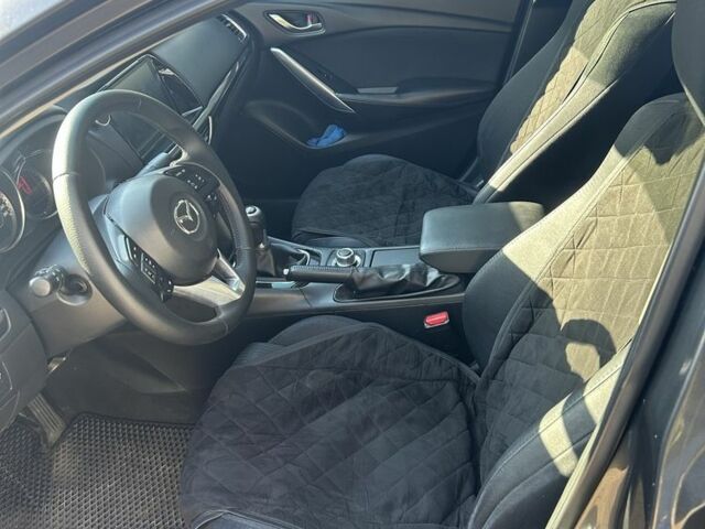 Серый Мазда 6, объемом двигателя 2 л и пробегом 129 тыс. км за 11500 $, фото 4 на Automoto.ua