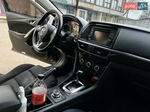 Серый Мазда 6, объемом двигателя 2.19 л и пробегом 302 тыс. км за 10000 $, фото 26 на Automoto.ua