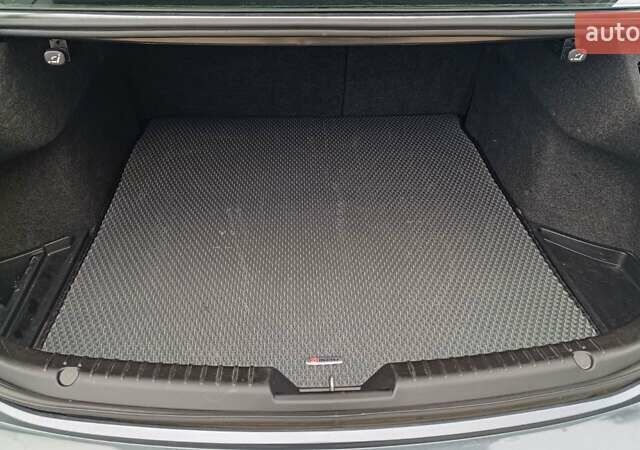 Серый Мазда 6, объемом двигателя 2.49 л и пробегом 147 тыс. км за 9796 $, фото 9 на Automoto.ua