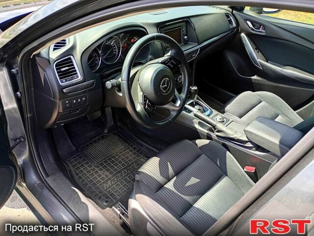 Серый Мазда 6, объемом двигателя 2 л и пробегом 148 тыс. км за 12000 $, фото 3 на Automoto.ua