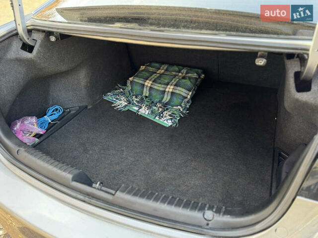 Серый Мазда 6, объемом двигателя 2.49 л и пробегом 240 тыс. км за 9799 $, фото 27 на Automoto.ua