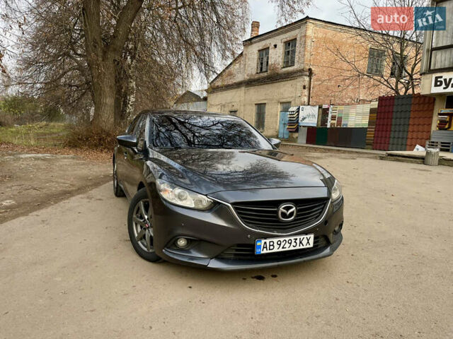 Серый Мазда 6, объемом двигателя 2.19 л и пробегом 302 тыс. км за 10000 $, фото 4 на Automoto.ua