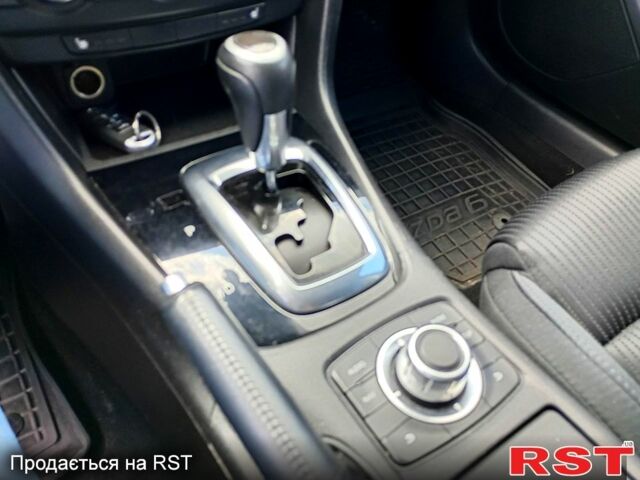 Серый Мазда 6, объемом двигателя 2 л и пробегом 148 тыс. км за 12000 $, фото 2 на Automoto.ua