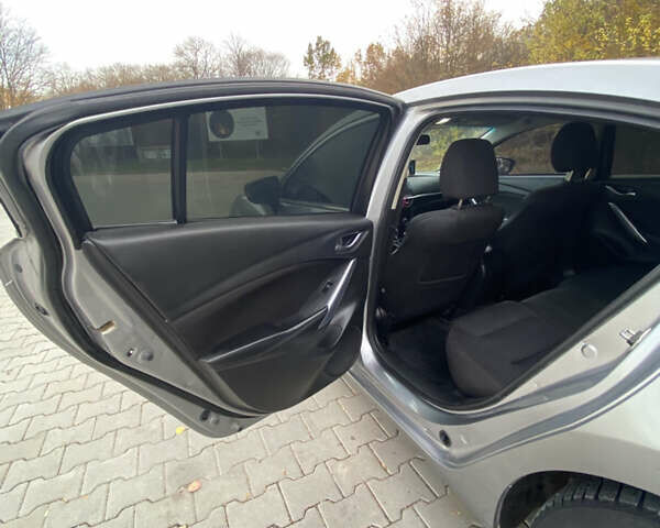 Мазда 6 2013 у Чорткові на Automoto.ua Сірий Мазда 6, об'ємом двигуна 2.49 л та пробігом 300 тис. км за 8499 $, фото 24 на Automoto.ua