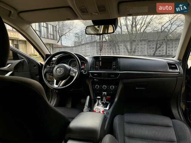 Серый Мазда 6, объемом двигателя 2.19 л и пробегом 302 тыс. км за 10000 $, фото 24 на Automoto.ua