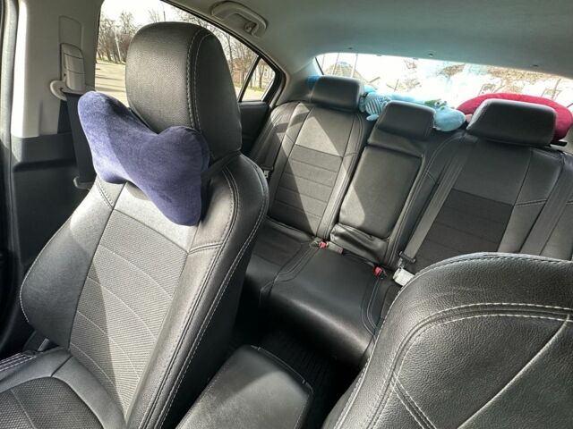 Сірий Мазда 6, об'ємом двигуна 2 л та пробігом 157 тис. км за 10700 $, фото 13 на Automoto.ua