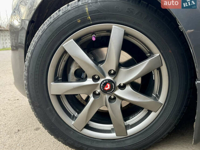 Серый Мазда 6, объемом двигателя 2.19 л и пробегом 302 тыс. км за 10000 $, фото 30 на Automoto.ua