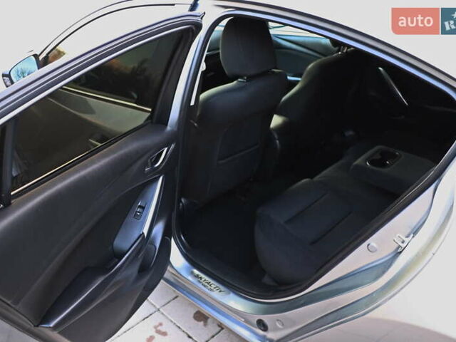 Серый Мазда 6, объемом двигателя 2.5 л и пробегом 250 тыс. км за 11555 $, фото 12 на Automoto.ua