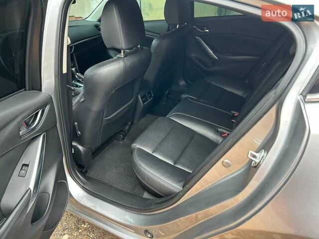 Сірий Мазда 6, об'ємом двигуна 2.5 л та пробігом 250 тис. км за 10950 $, фото 11 на Automoto.ua