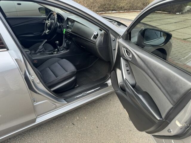 Серый Мазда 6, объемом двигателя 2.5 л и пробегом 210 тыс. км за 8999 $, фото 8 на Automoto.ua