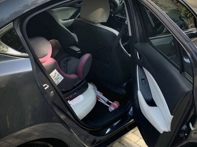 Серый Мазда 6, объемом двигателя 2.5 л и пробегом 230 тыс. км за 9300 $, фото 4 на Automoto.ua