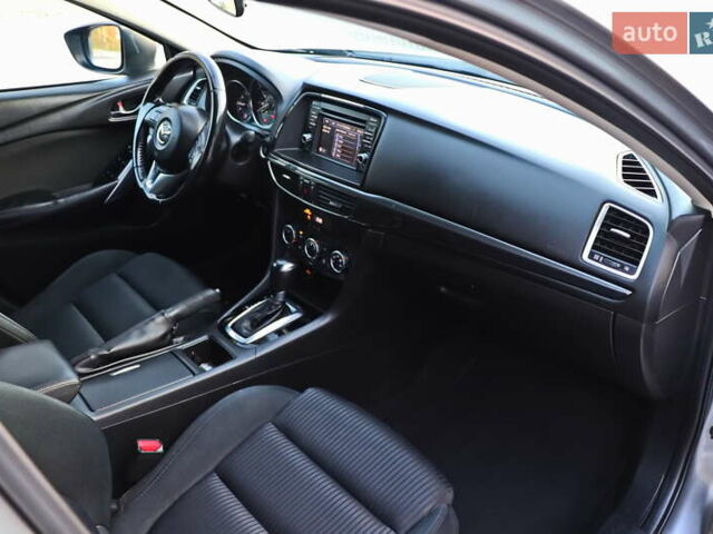 Серый Мазда 6, объемом двигателя 2.5 л и пробегом 250 тыс. км за 11555 $, фото 13 на Automoto.ua