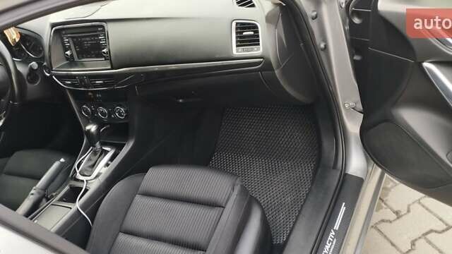 Мазда 6 2014 в Сарнах на Automoto.ua Серый Мазда 6, объемом двигателя 2.49 л и пробегом 210 тыс. км за 10800 $, фото 18 на Automoto.ua