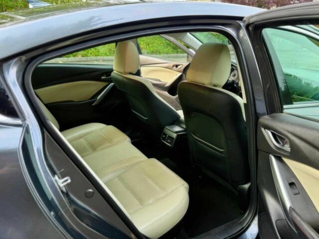 Серый Мазда 6, объемом двигателя 2.5 л и пробегом 80 тыс. км за 11000 $, фото 15 на Automoto.ua