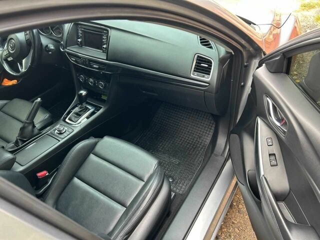 Сірий Мазда 6, об'ємом двигуна 2.5 л та пробігом 250 тис. км за 10950 $, фото 9 на Automoto.ua