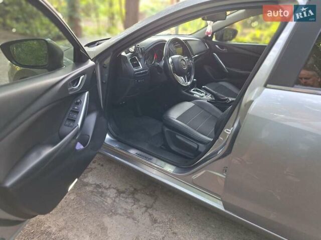 Серый Мазда 6, объемом двигателя 2 л и пробегом 105 тыс. км за 14800 $, фото 2 на Automoto.ua