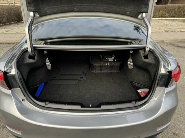 Серый Мазда 6, объемом двигателя 2.5 л и пробегом 210 тыс. км за 8999 $, фото 13 на Automoto.ua