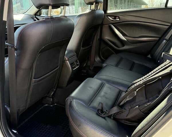 Серый Мазда 6, объемом двигателя 2.19 л и пробегом 300 тыс. км за 11499 $, фото 15 на Automoto.ua