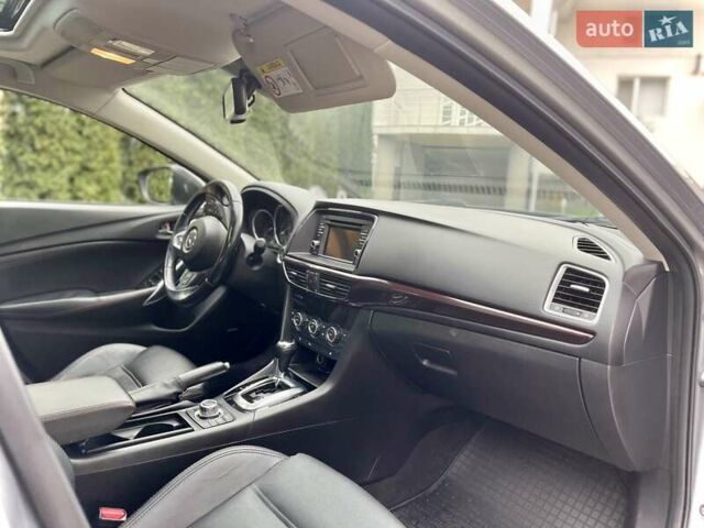 Сірий Мазда 6, об'ємом двигуна 2.19 л та пробігом 209 тис. км за 11000 $, фото 28 на Automoto.ua