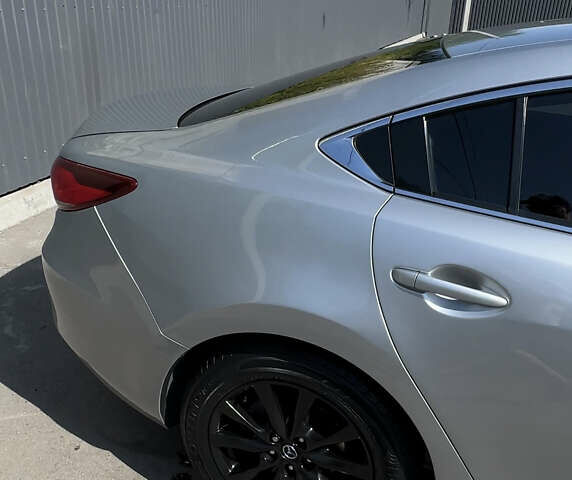 Сірий Мазда 6, об'ємом двигуна 2.49 л та пробігом 199 тис. км за 13500 $, фото 4 на Automoto.ua