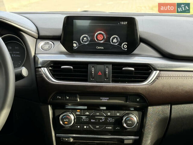 Серый Мазда 6, объемом двигателя 2.19 л и пробегом 150 тыс. км за 14900 $, фото 10 на Automoto.ua