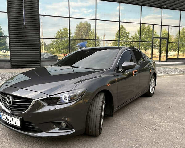 Серый Мазда 6, объемом двигателя 2 л и пробегом 208 тыс. км за 11000 $, фото 5 на Automoto.ua