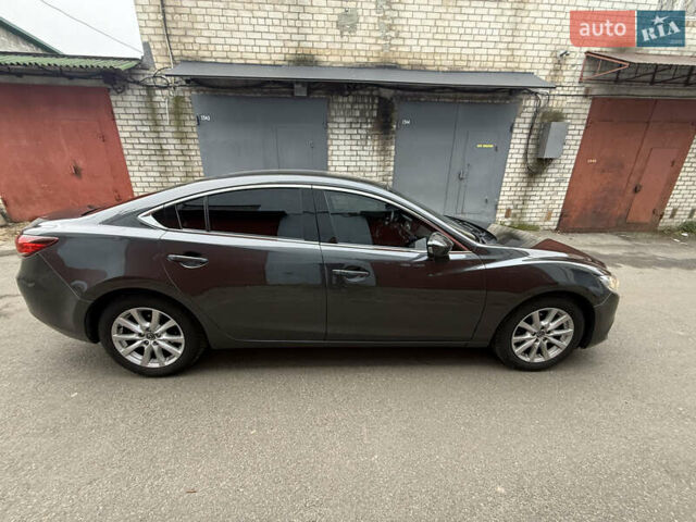 Серый Мазда 6, объемом двигателя 2.49 л и пробегом 226 тыс. км за 8800 $, фото 6 на Automoto.ua