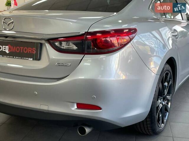 Сірий Мазда 6, об'ємом двигуна 2.49 л та пробігом 197 тис. км за 13990 $, фото 9 на Automoto.ua