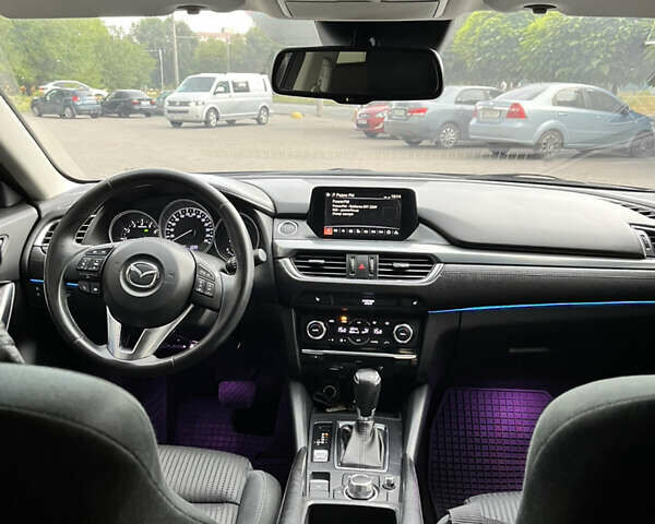 Серый Мазда 6, объемом двигателя 2 л и пробегом 208 тыс. км за 11000 $, фото 18 на Automoto.ua