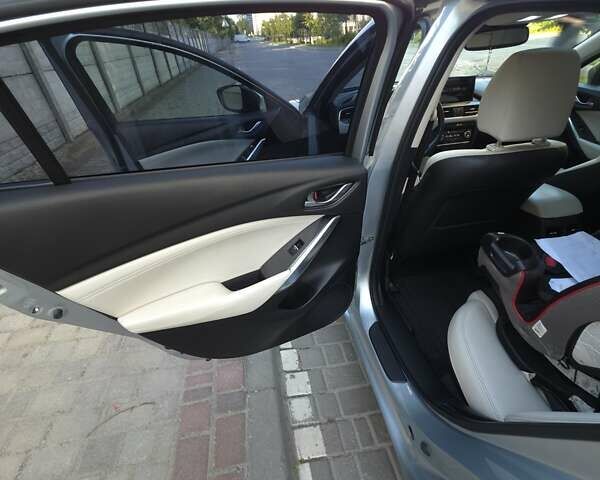 Серый Мазда 6, объемом двигателя 2.49 л и пробегом 155 тыс. км за 15800 $, фото 25 на Automoto.ua