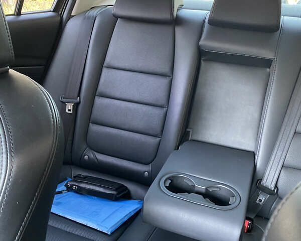 Сірий Мазда 6, об'ємом двигуна 2.49 л та пробігом 110 тис. км за 12300 $, фото 30 на Automoto.ua