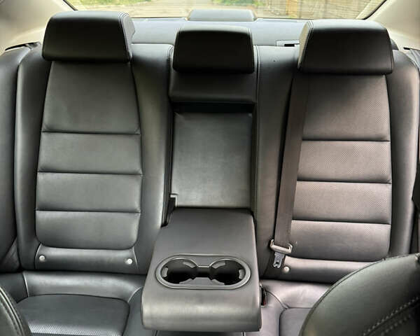 Серый Мазда 6, объемом двигателя 2.49 л и пробегом 167 тыс. км за 14300 $, фото 4 на Automoto.ua