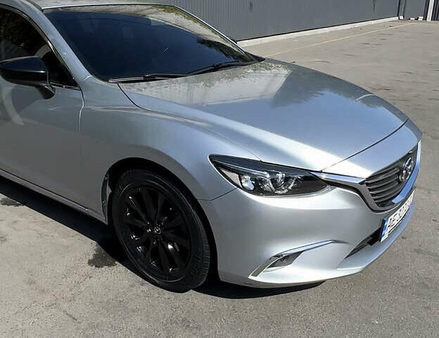 Сірий Мазда 6, об'ємом двигуна 2.49 л та пробігом 199 тис. км за 13500 $, фото 2 на Automoto.ua