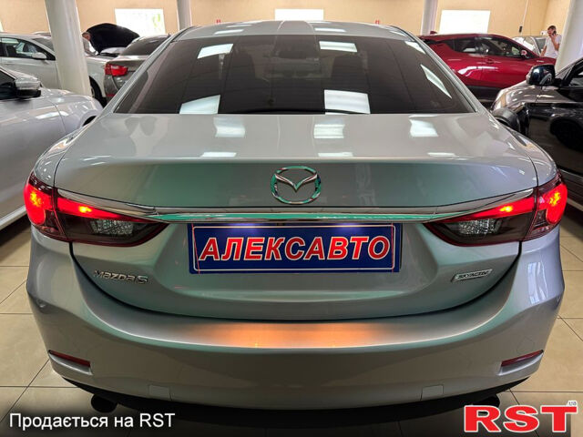 Серый Мазда 6, объемом двигателя 2.5 л и пробегом 175 тыс. км за 12500 $, фото 3 на Automoto.ua