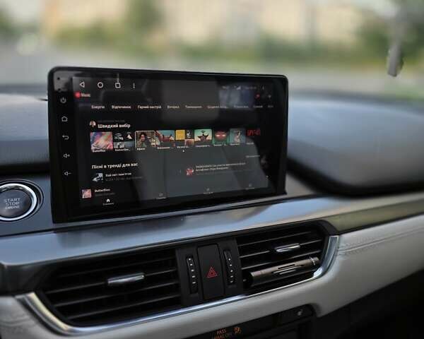 Серый Мазда 6, объемом двигателя 2.49 л и пробегом 155 тыс. км за 15800 $, фото 10 на Automoto.ua