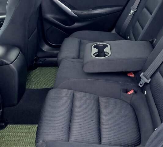 Серый Мазда 6, объемом двигателя 2.49 л и пробегом 185 тыс. км за 12000 $, фото 12 на Automoto.ua