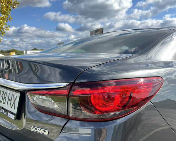 Сірий Мазда 6, об'ємом двигуна 2.19 л та пробігом 212 тис. км за 15000 $, фото 21 на Automoto.ua