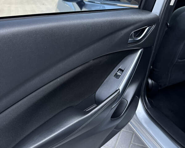 Сірий Мазда 6, об'ємом двигуна 2.49 л та пробігом 242 тис. км за 10200 $, фото 44 на Automoto.ua