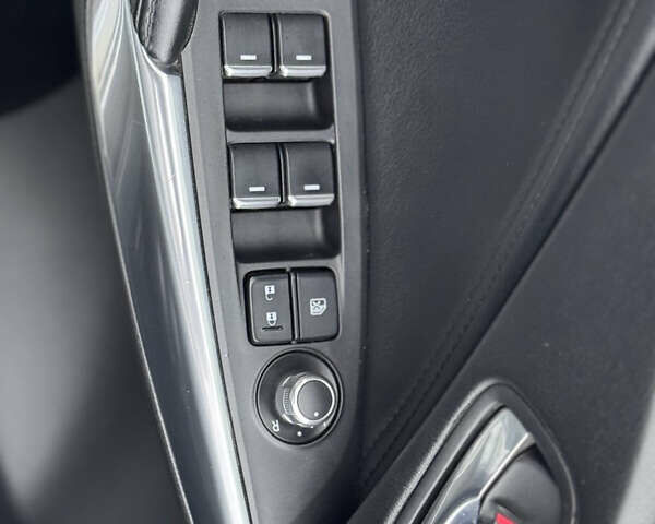 Серый Мазда 6, объемом двигателя 2.49 л и пробегом 147 тыс. км за 12800 $, фото 45 на Automoto.ua